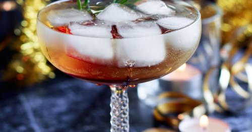 Mega angesagt: 5 Sekt-Cocktails für die perfekte Silvester Party