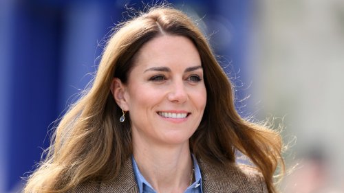 Prinzessin Kate zeigt, welche Anzug-Farbe im Sommer 2025 Trend ist