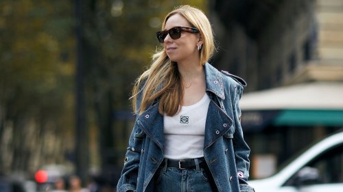 Frühlingstrend 2025: Flache Schuhe? Bitte nur noch zu diesen Jeans!