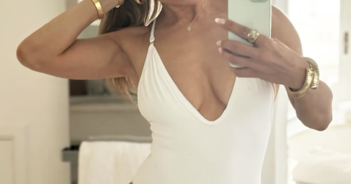 Fitness-Expertin: ü50-Frauen brauchen diese Ganzkörper-Übung für den Traumbody