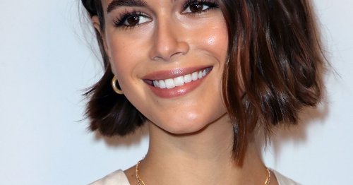 Nicht Schwarz oder Weiß: Sneaker müssen SO aussehen – laut Kaia Gerber
