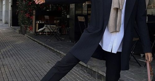 Laut Modeprofis: Mit diesem 3-Sekunden-Trick sieht jedes Outfit sofort nach Fashion aus