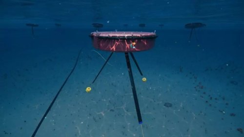 Spain set to get table-top-like submerged sea wave energy converter - Interesting Engineering