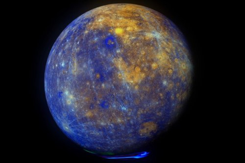 NASA's MESSENGER probe finds Mercury may still be shrinking