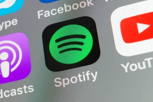 Spotify users may be able to generate AI playlists using prompts