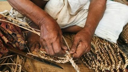“When you have no income, you have no voice.” How the hyacinth weavers of Siem Reap are changing lives for good