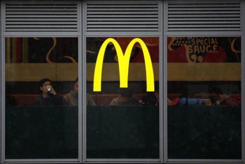 Crypto: McDonald's lance une tendance malgré lui, Grimacecoin explose de 285.000% Par Investing.com