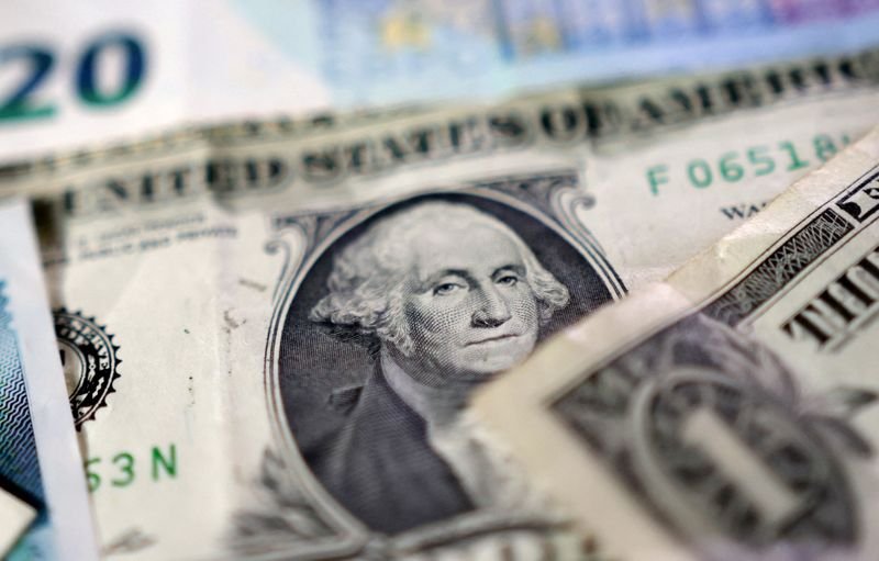 Goldman sees no return to broad-based dollar weakness anytime soon