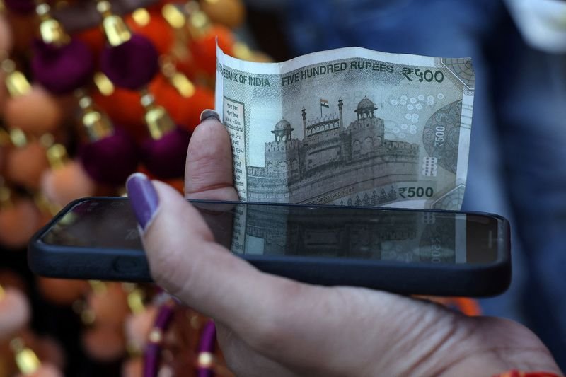 Rupee may rely on central bank support; bonds to track inflation data