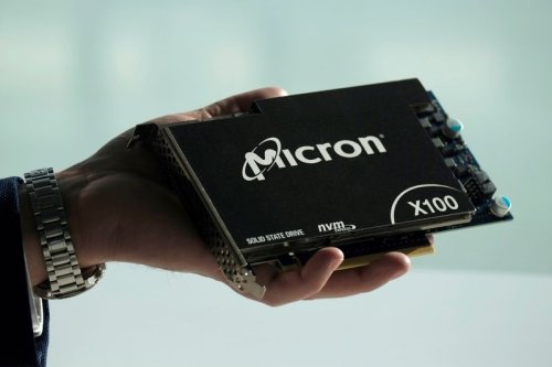 Micron Technology CEO sells over $850k in company stock
