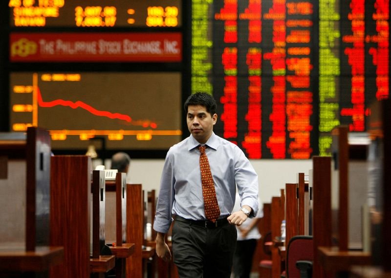 Asian markets struggle for gains as Wall Street recovers