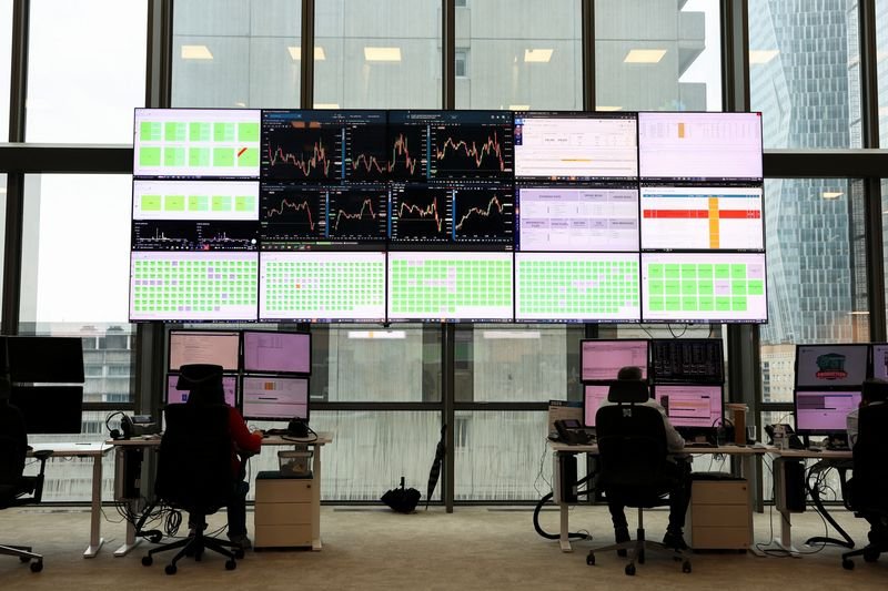 Morning Bid: Risk-on, risk-off, risk-on