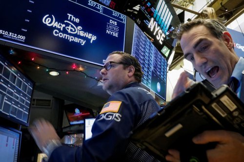 Barclays hebt Disney auf 'Overweight': Kursziel steigt um 42 %