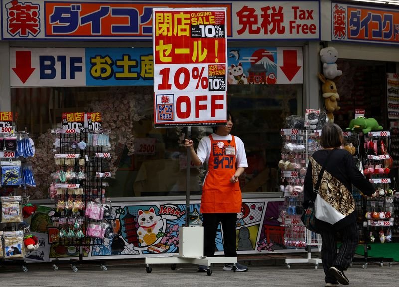 Japan’s economy contracts for first time in six quarters