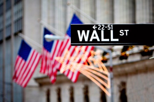 Les contrats à terme américains stables après la hausse de Wall St suite à l’accord commercial avec la Chine