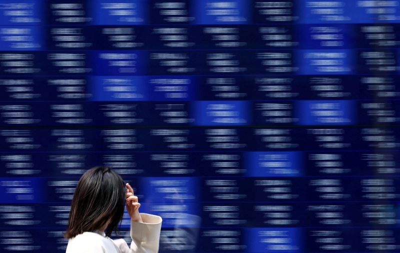 Asian stock rally pauses for breath, yen struggles against crosses