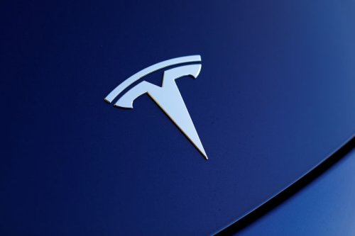 Tesla-Aktie fällt nach massivem Bank-Downgrade