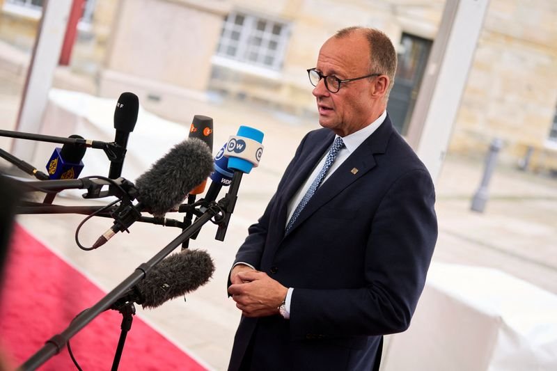 Analysis-Germany using landmark infrastructure fund to ease budget pressures