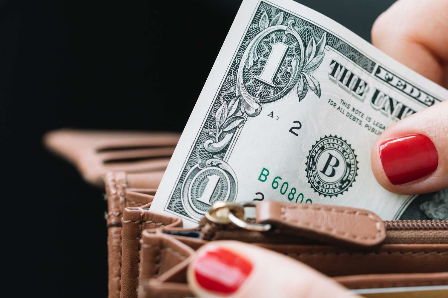 Understanding the "Buck": Meaning, Origins, and Global Impact on Currency