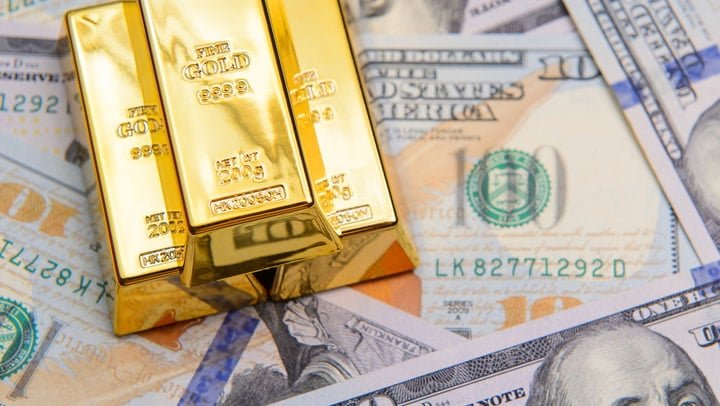 Why Gold Still May Hit $6,000; Bitcoin Tests Trump 2.0 Low