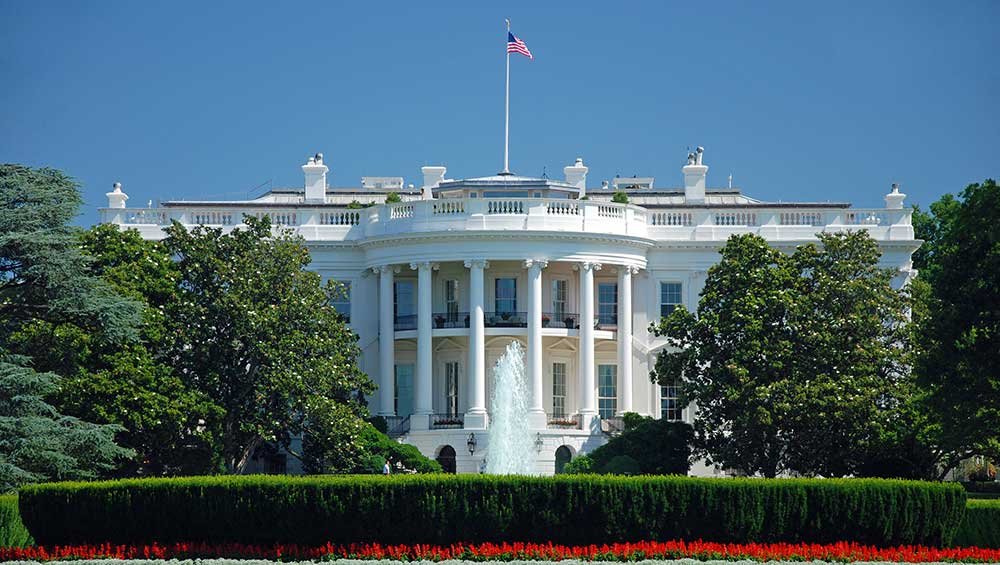 White House Moves On Clarity Act; Cathie Wood Boosts Crypto Stance
