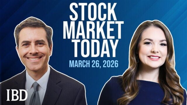 Nasdaq Undercuts Lows In Market Sell-Off; Sandisk, Vertiv, Equinix In Focus