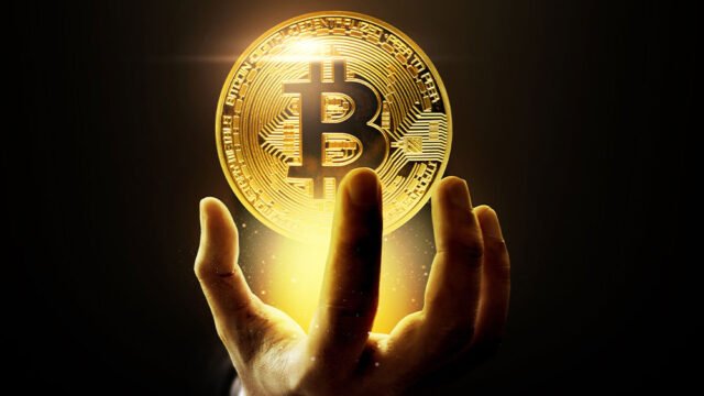 Bitcoin Drops 50% — Experts Say This Time Is Different