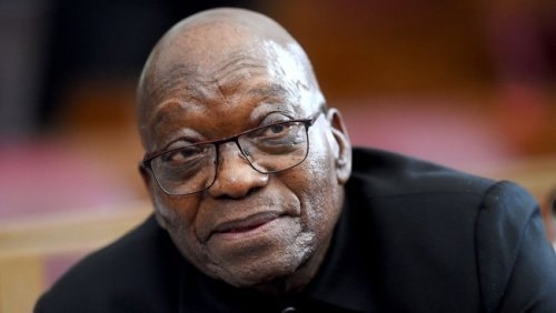 Zuma keeps presidential perks as an MP