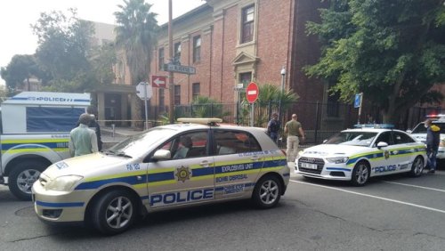 PICS: Cape Town Magistrate’s Court evacuated after bomb scare