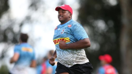 A player should be treated with some dignity – Stormers coach on Sazi Sandi ban