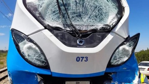 LOOK: Metrorail investigates train collision following technical fault