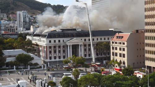 Four SAPS members suspended over Parliament fire incident