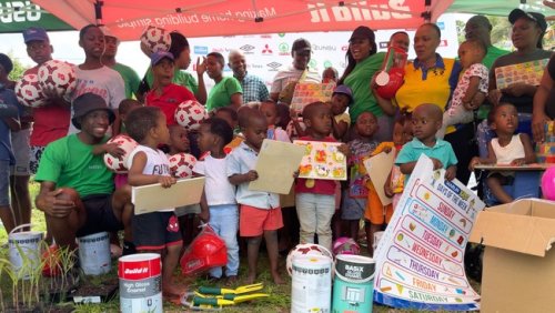 Usuthu brings festive cheer to Sphethamandla Day Care in Clermont
