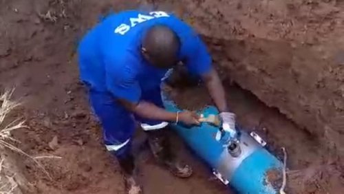eThekwini Municipality employee seen hitting water pipe in viral video