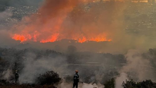 WATCH: Controlled burn occurs on Table Mountain to prevent future uncontrolled wildfires
