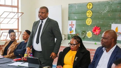 KZN MEC for Education addresses intimidation and political regalia at Shakaskraal Primary School