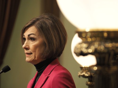 Gov. Kim Reynolds signs 25 bills, including fireworks and school funding measures • Iowa Capital Dispatch