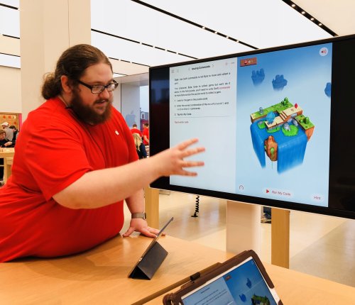 Apple’s Hour of Code Classes Are a Fun Intro to the World of Programming