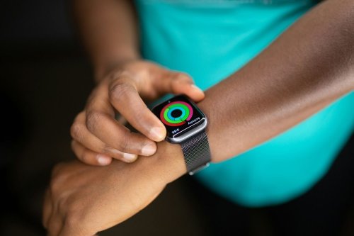 Apple Watch avec une caméra : le projet finalement abandonné en interne ?