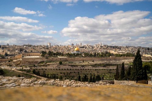 Israël vs Palestine : iOS 17.5 corrige un bug et montre qu’Apple reste ferme