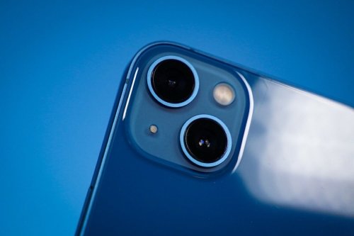 iPhone 13 : non, vous ne rêvez pas, il passe bien sous la barre des 330 € !
