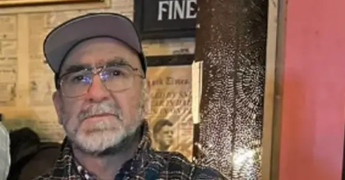 Manchester United legend Eric Cantona stuns punters by turning up at Dublin pub