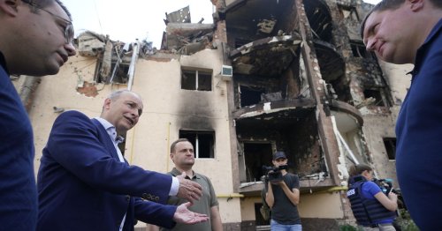 Taoiseach views devastation inflicted by Russian forces on visit to Kyiv