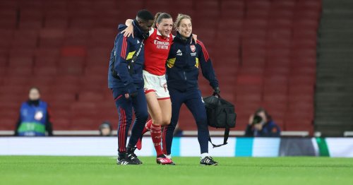 Worrying scenes as Katie McCabe limps off in Arsenal victory