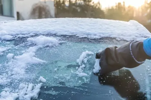 Mom's 'game changer' trick for defrosting car windows goes viral in Ireland