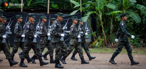 Birmania-Myanmar: Gruppi etnici armati si uniscono ai manifestanti anti-colpo di Stato contro la giunta militare » Guerre nel Mondo