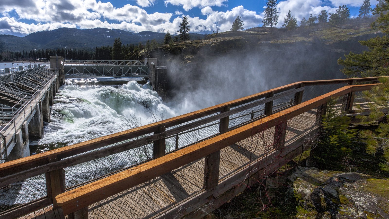Just Outside Spokane Is Idaho's 'Recreational Mecca' City With A Recently Revitalized Downtown