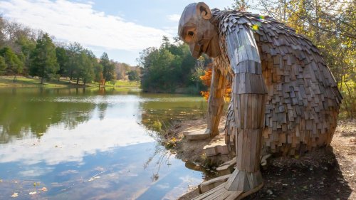 Hike Among The Giants At This Underrated Fairytale Forest In Kentucky With Artistic Marvels