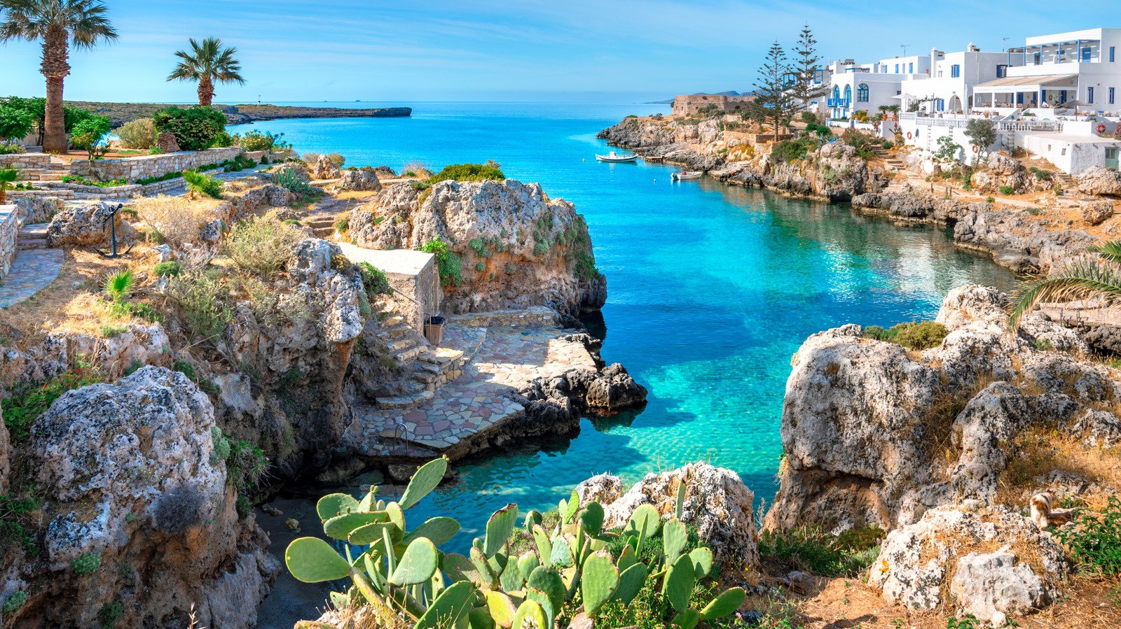 Forget Athens, Visit Greece's Secluded Paradise With Crystal-Clear Water, Fresh Seafood, And Fewer Crowds