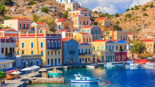 Greece's Beautiful Secret Island Has One Of The Best Harbor Towns In The Whole Country